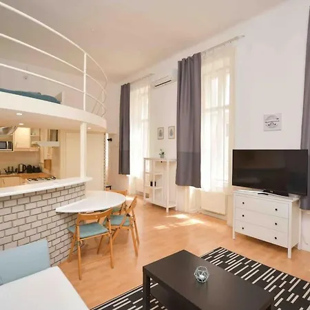 Stylish Apartament In The City Centre 公寓